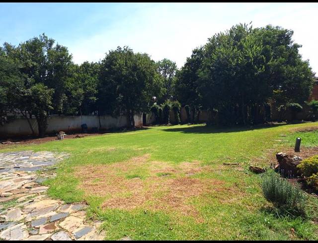 4 BEDROOM HOUSE FOR SALE IN EMMARENTIA